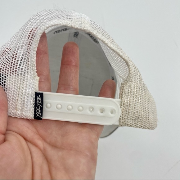 Yee Yee Buck Grey and White Neutral Trucker Hat Preppy Hunter One Size - Picture 7 of 8